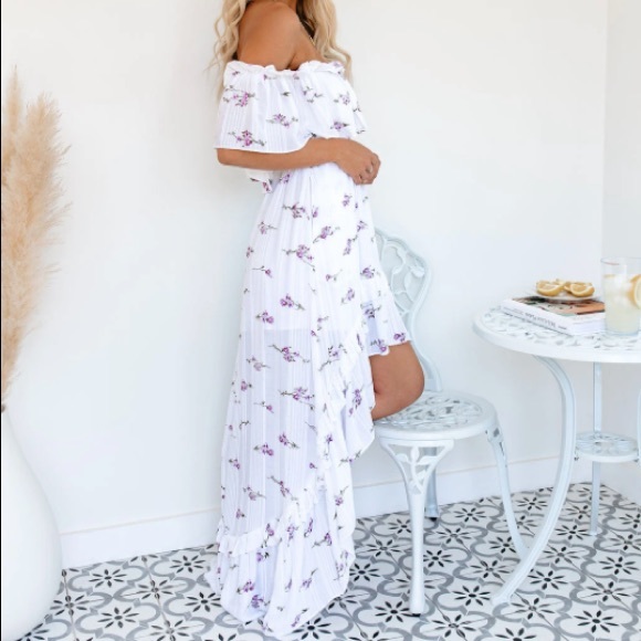 🆕 VICI: Belize Pocketed Off Shoulder Maxi Dress - Picture 3 of 5